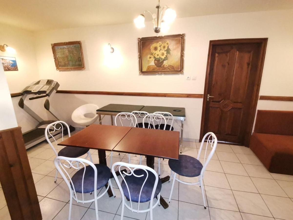 Bed and Breakfast Patko Fogado Hajdúszoboszló Esterno foto